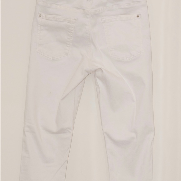 White Jeans - Picture 2 of 7